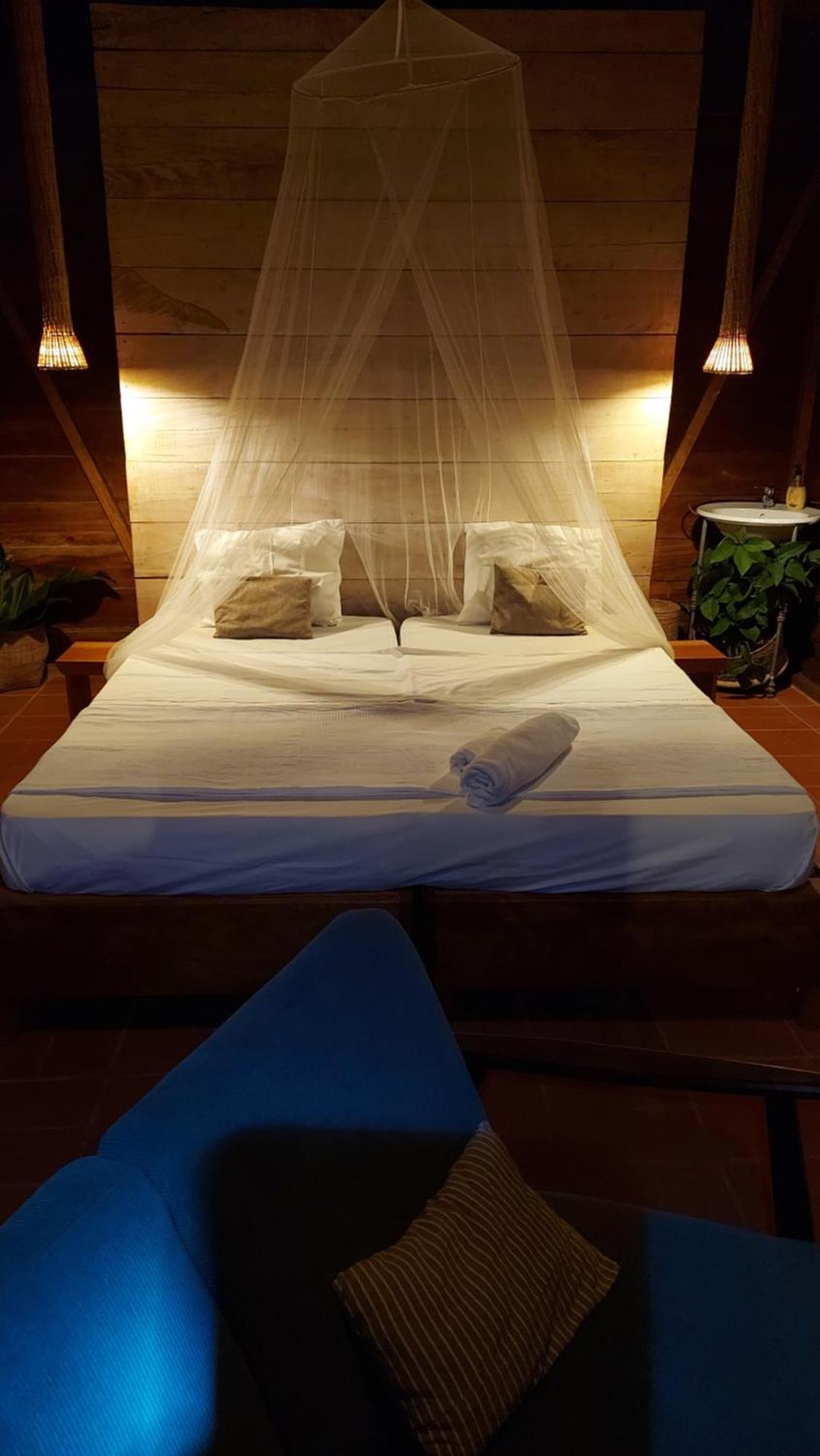 Hotel Roca Maria Helena-Principe Santo António Esterno foto